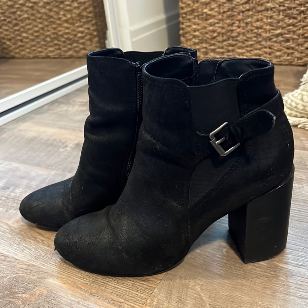 Report Saul Black Booties